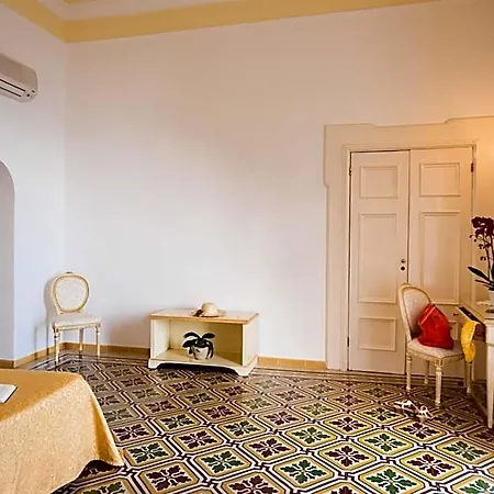 California 3* Positano
