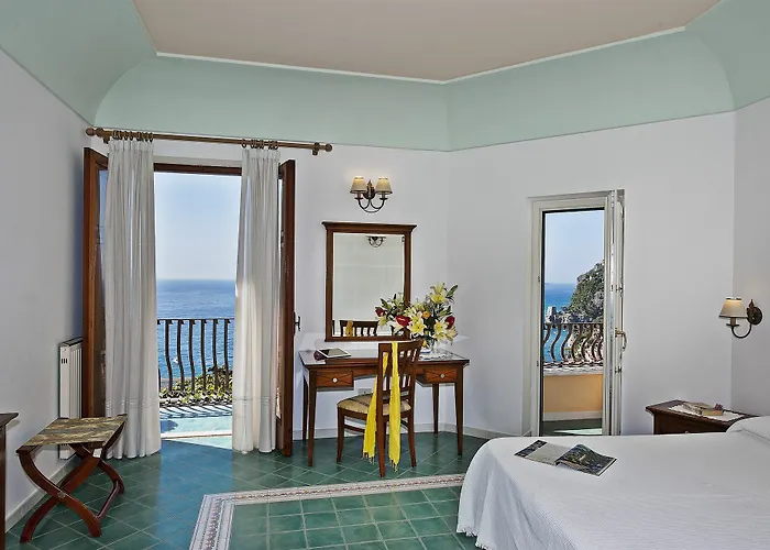 California Hotel