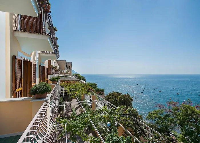 California Hotel 3*