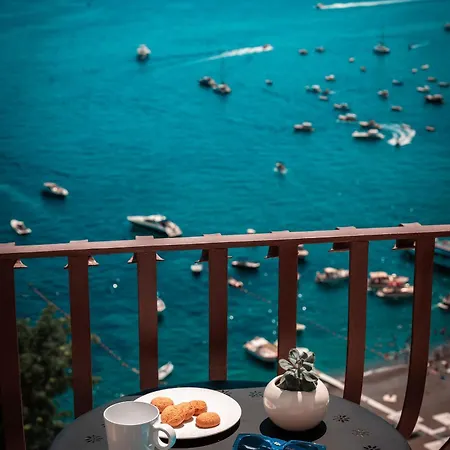 California Hotel Positano