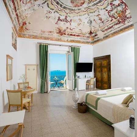 California Hotel 3*